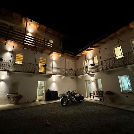 B&B Il Cortile Soriso Esterno foto