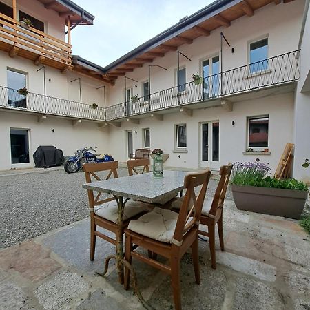 B&B Il Cortile Soriso Esterno foto